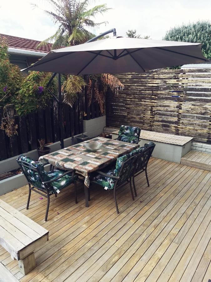 Glamis Ave Shared Home B&B New Plymouth Exterior photo